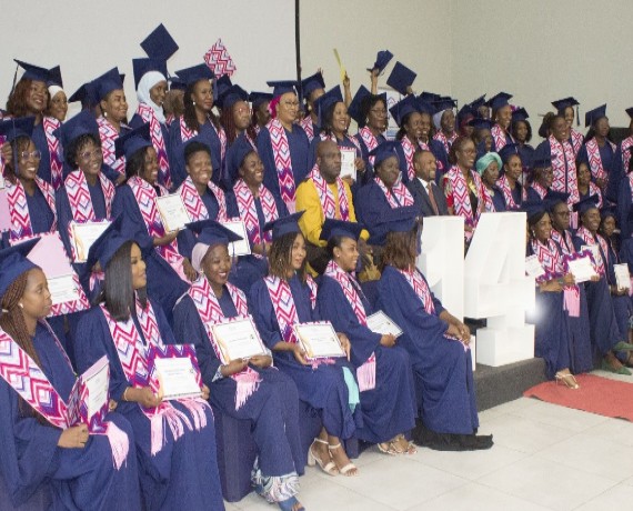 Formées aux fondamentaux du numérique et du leadership : 92 femmes reçoivent leurs certificats