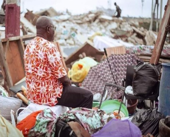 "Moi Bacongo, j'aurais pas cassé Adjamé village : une ville à une histoire et une mémoire" (Contribution)