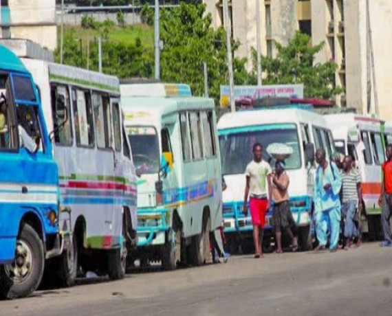 Trajet Dokui-Azur – Adjamé : les usagers vivent un véritable enfer au quotidien