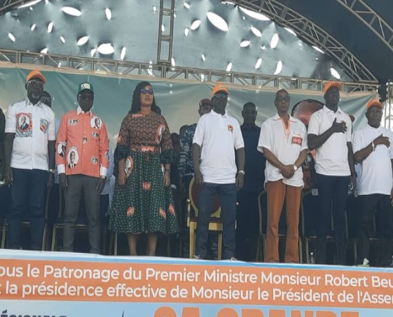 Élection présidentielle de 2025 : Adama Bictogo fait des promesses aux jeunes et aux femmes depuis Gagnoa