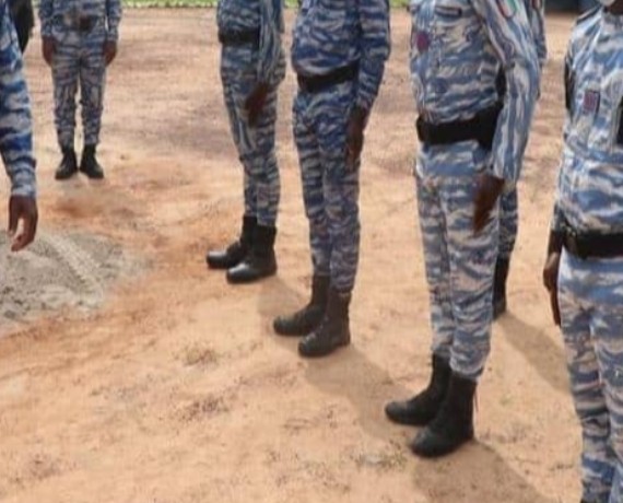 Les deux gendarmes ivoiriens détenus au Burkina Faso remis à la Côte d’Ivoire (gouvernement)