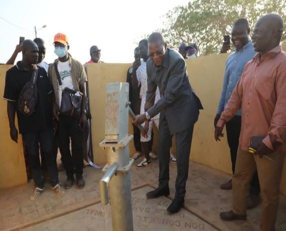 Développement local : le ministre Bruno Nabagné Koné livre plusieurs infrastructures dans la région de la Bagoué