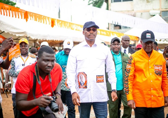 Pré-Congrès RHDP à Cocody : Mamadou Touré tacle Laurent Gbagbo et appelle la jeunesse à la vigilance