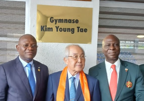 Taekwondo – Centre sportif, culturel et des TIC Alassane Ouattara : le gymnase porte désormais le nom du grand Maître Kim Young Tae