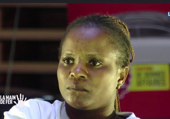 Salon de l’automobile d'Abidjan : Adeline, la  meilleure « main en fer »