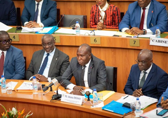 Assemblée nationale : la commission des affaires économiques et financières (CAEF ) adopte les budgets 2026 de la diplomatie ivoirienne