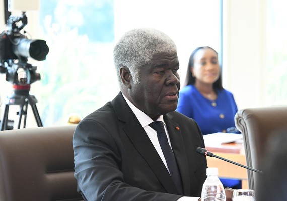 Le Premier ministre Mambé engage son gouvernement sur la rigueur et la culture des résultats pour bâtir la « Grande Côte d’Ivoire »