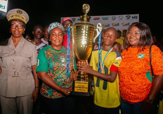 Tournoi de football doté du trophée de la première Dame Dominique Ouattara à Arrah : Kotobi FC remporte le trophée