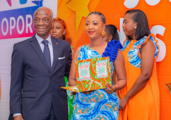 Le général Abdoulaye Coulibaly aux femmes de l’aviation civile : «Vous avez su vous frayer un chemin dans un secteur traditionnellement dominé par les hommes »
