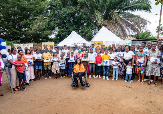 Remise de prises en charge scolaires : une Holding soulage 60 familles à Anono
